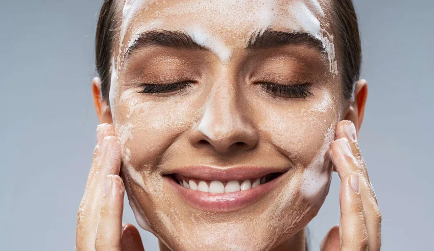 An essential daily routine for your oily, acne-prone skin