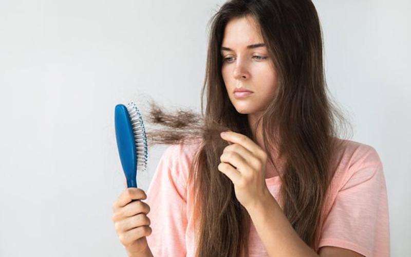  أبرز طرق علاج تساقط الشعر 