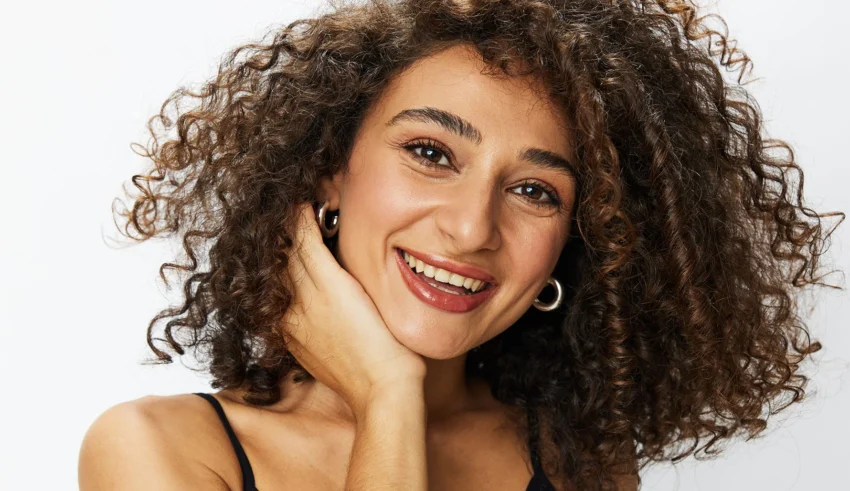 Wave Goodbye to Frizz: Curly Hair Care Hacks You Need to Know!